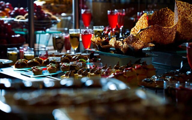 Frontel Al Harithia Hotel
