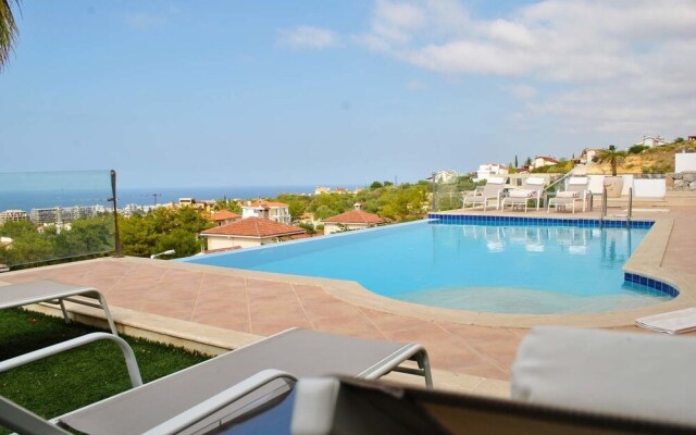 Villa Alex by Amy Villas