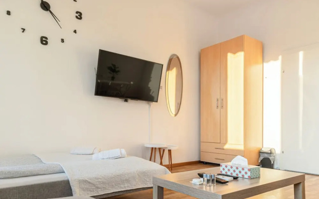 Shared 2BR Residence by Millennium Tower