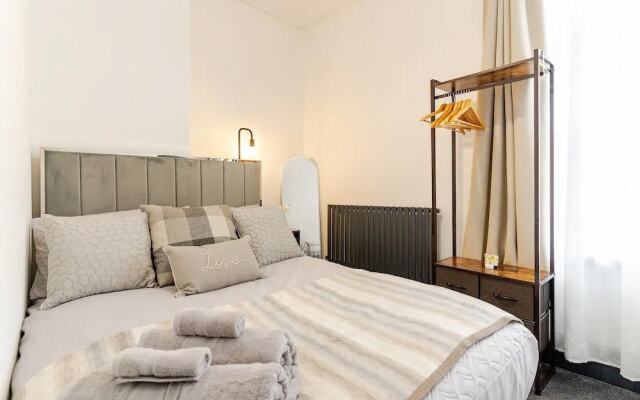 Captivating 2-bed Apartment in Birmingham