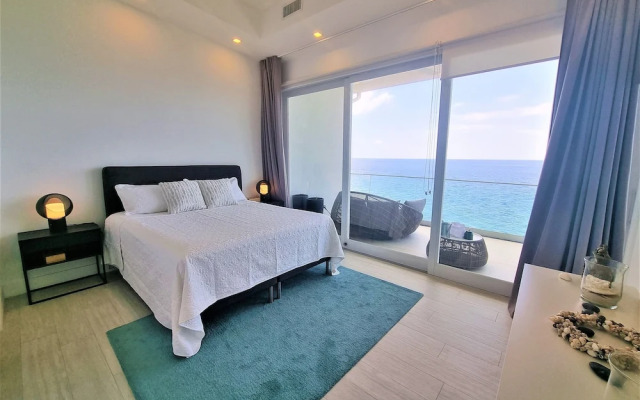 Lighthouse Point Residences