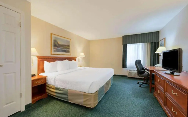La Quinta Inn Cleveland Independence