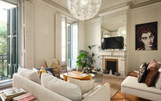 Luxury house two minutes from Sol