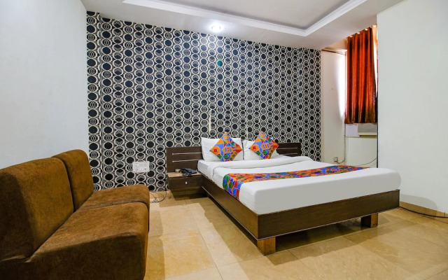 Fabhotel Surbhi