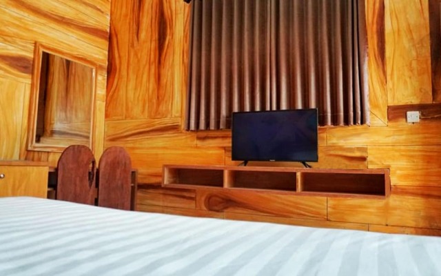 Ayodhya Garden Hostel Yogyakarta by HOM
