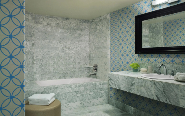 Hyatt Centric Delfina Santa Monica