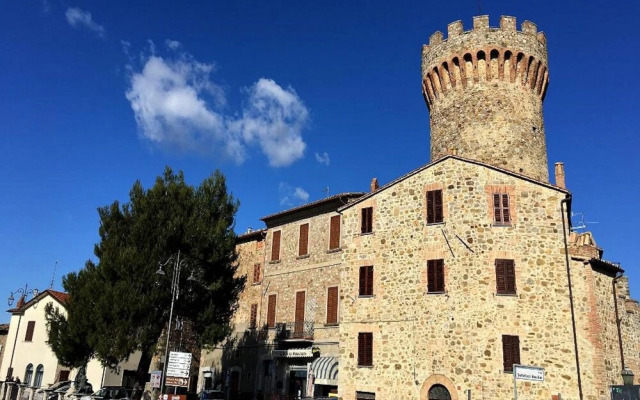 The Tower With Amazing View Shared Pool