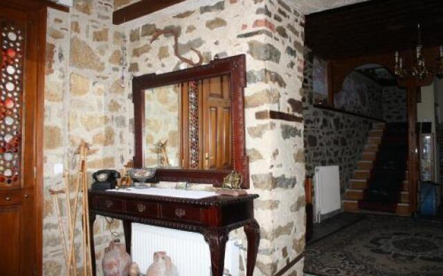 Guesthouse To Spiti Τou Gakou