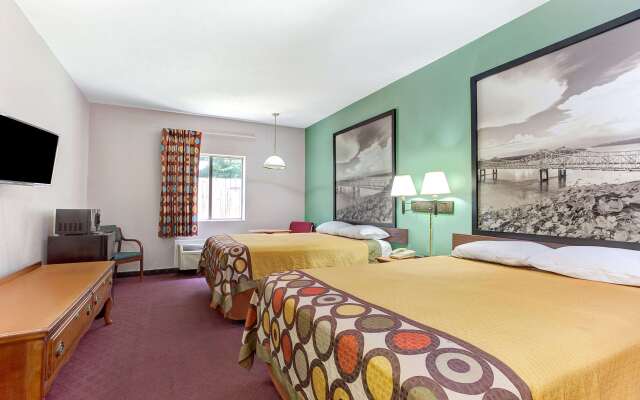 Super 8 by Wyndham Jackson/Ridgeland