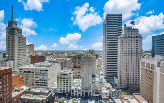 Cozysuites Ltv Tower