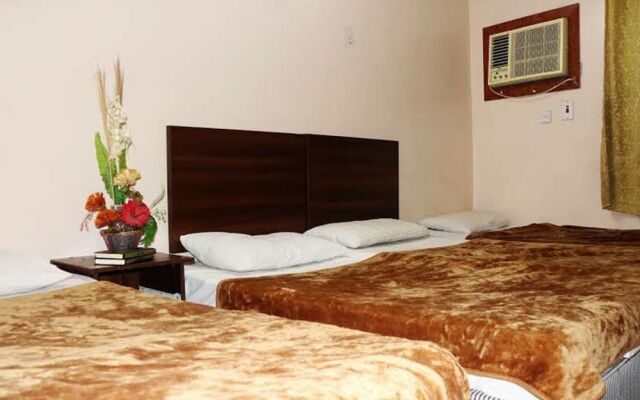 OYO 516 Al Medina Sakani Hotel