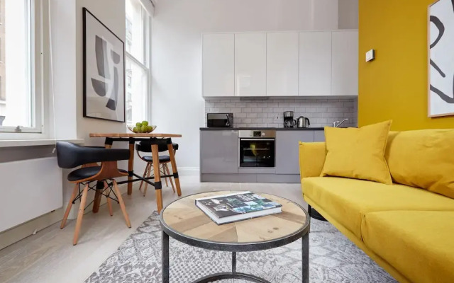 Deluxe 1BR in West End by Sonder