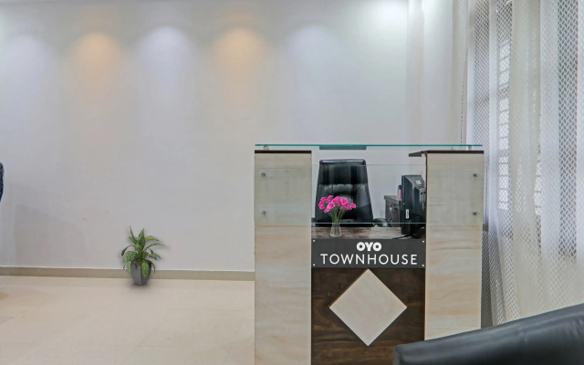 Townhouse Relax Inn