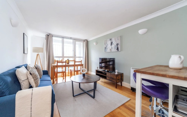 Modern Dalston Apartment