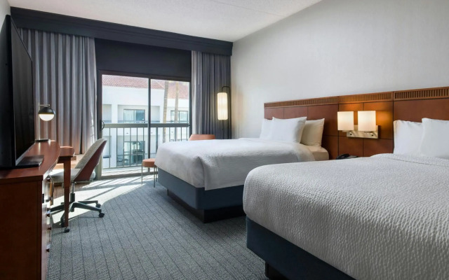 Courtyard Phoenix North by Marriott