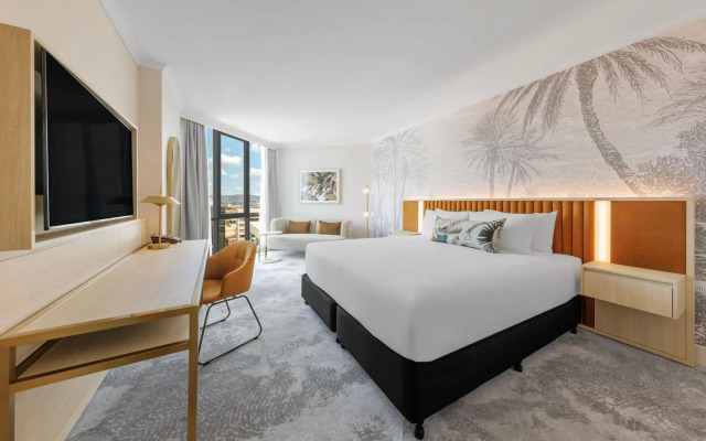 Amora Hotel Brisbane