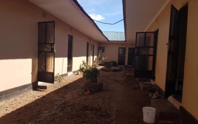 Volunteer-4-Life Hostel 2
