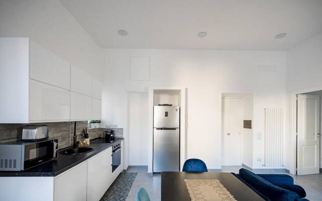 Poerio 98 Luxury Apartment