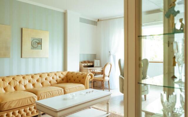 Aviatiei Luxury Apartment