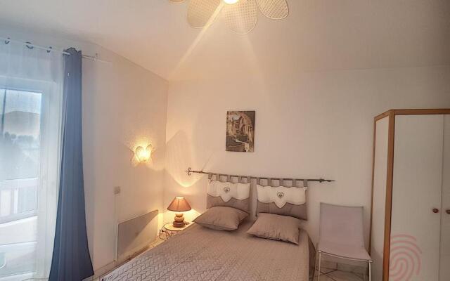 Appartement Lamalou-les-Bains, 1 pièce, 2 personnes - FR-1-451-95