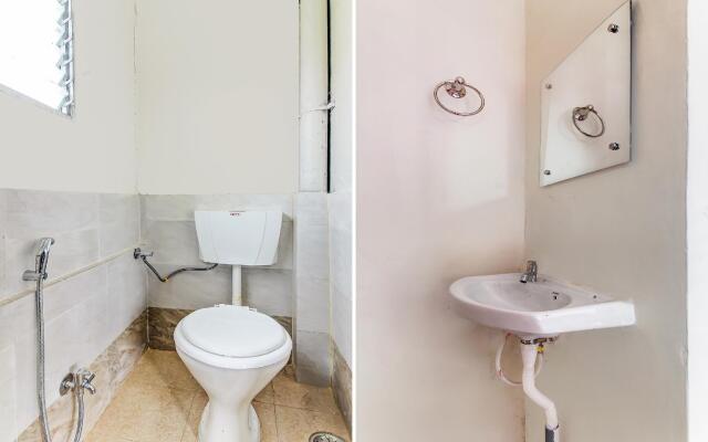 Shree Balaji Lodging by OYO Rooms