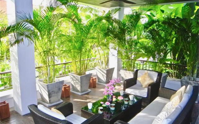 Kata Noi Apartment