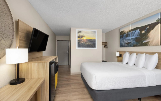 Platinum Hotel Tunjungan Surabaya