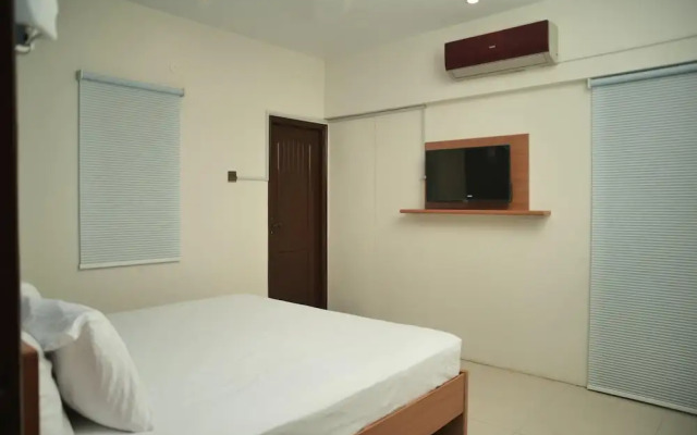 Remarkable Diamond Apartment Dha Defense Karachi