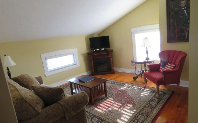 The Swope Manor Bed & Breakfast