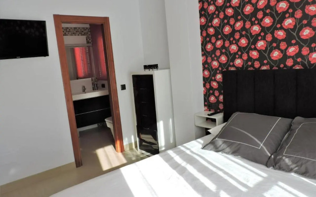 Plaza de España Boutique Apartment