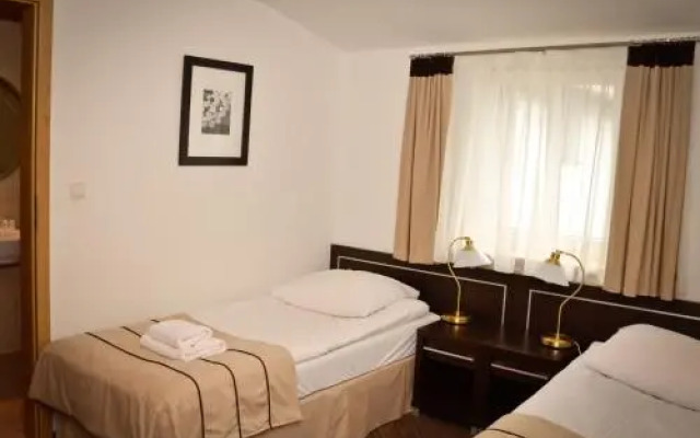 Kuklówka Conference