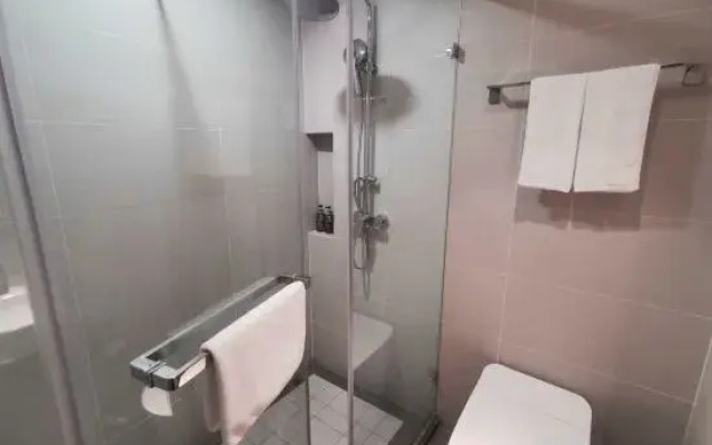 Homeinn Selected Hotel (Hefei Railway Station Xindi Plaza)