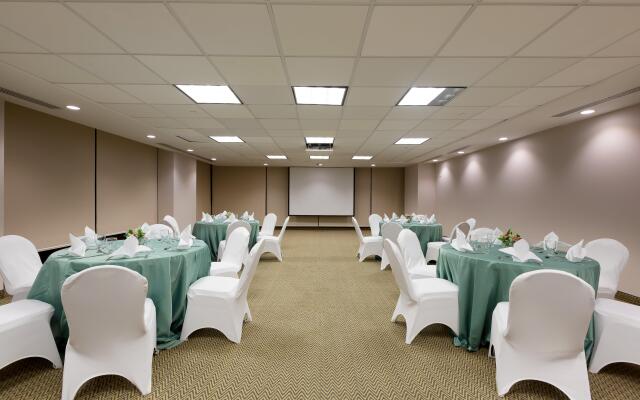 Holiday Inn Panama Distrito Financiero by IHG