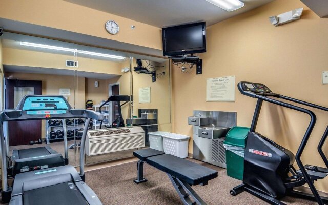 Comfort Inn & Suites Hillsville I-77