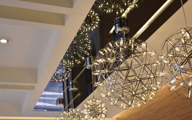 FM Hotel