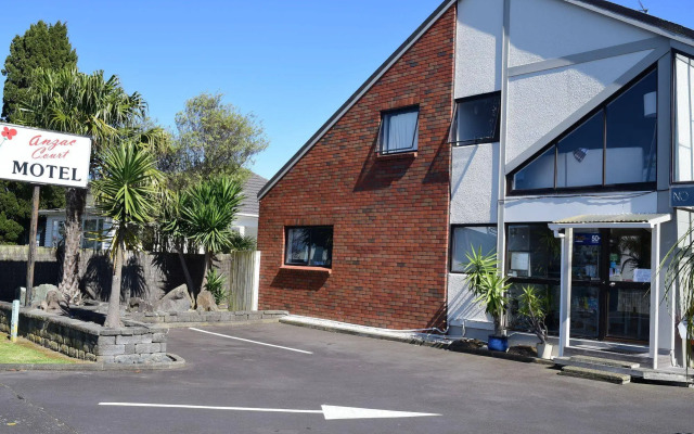 Anzac Court Motel