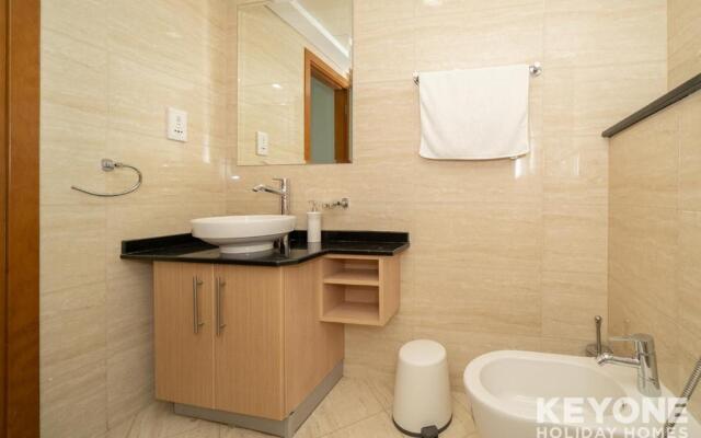 KeyOne - 2BR in Ocean Heights