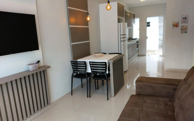Curta Praia de Armação - Casa Girassol