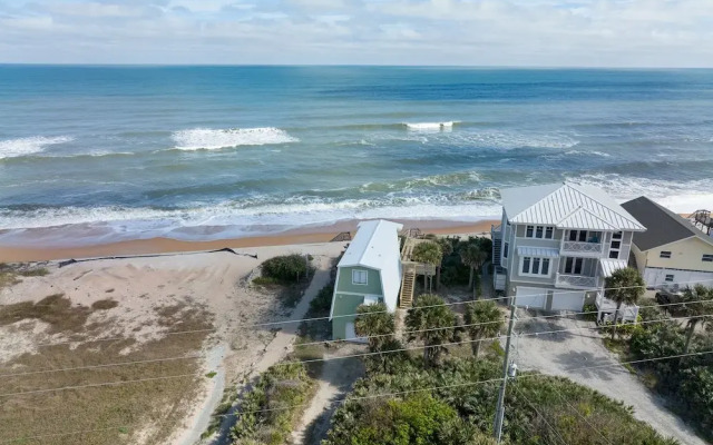 Oasis Beach House