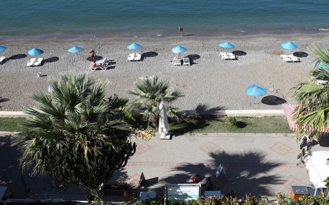 Simsek Hotel