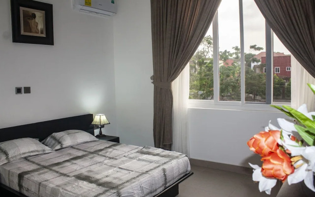 Emerald Suites