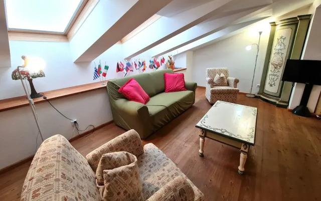 Wonderful Apartment With Views of the Slopes