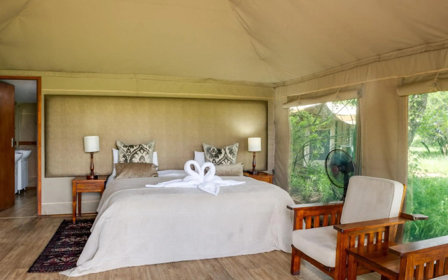 Tangala Safari Camp