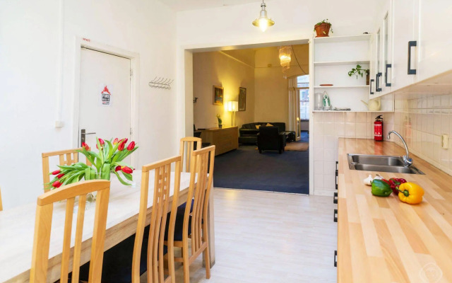 Prins Hendrik Apartments