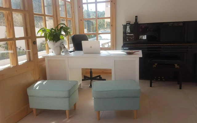 Sirocco Apartments