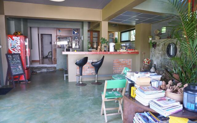 Home Phang-Nga Guesthouse