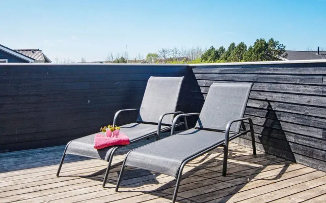 8 Person Holiday Home in Hemmet