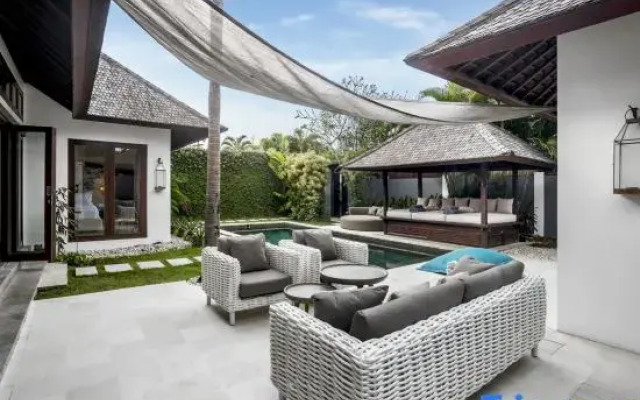 Villa Iris by BaliSuperHost
