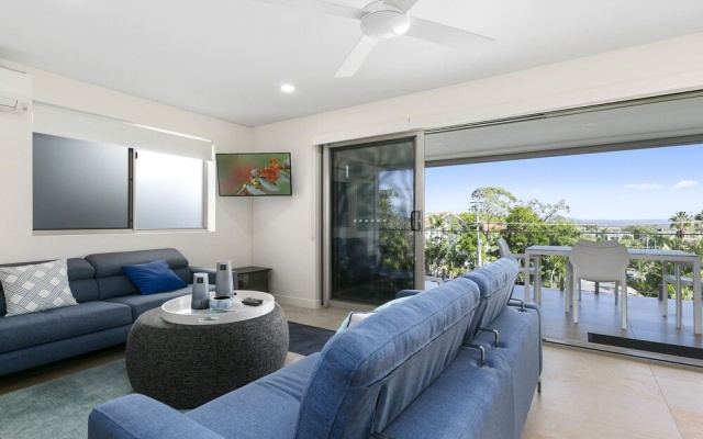 Breathtaking Views Across Noosa - Unit 1 Taralla 18 Edgar Bennett Avenue – Balcony – Noosa Heads
