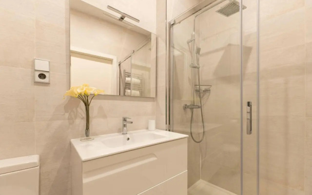 Madrid 1915 Private Suites